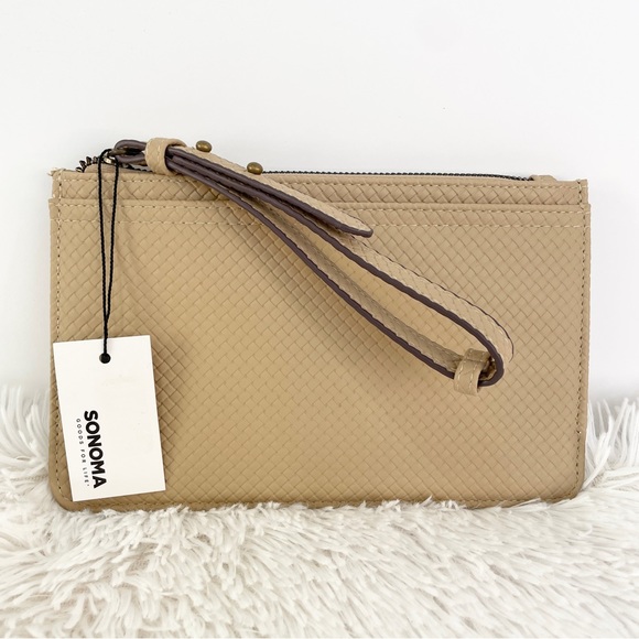 Sonoma Handbags - NWT Sonoma tan cream beige neutral , zipper pouch, wristlet